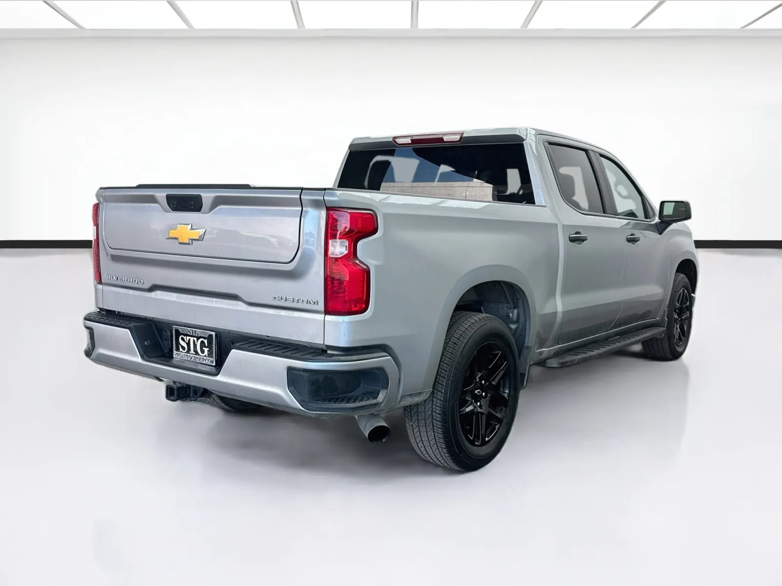 Chevrolet Silverado photo 4