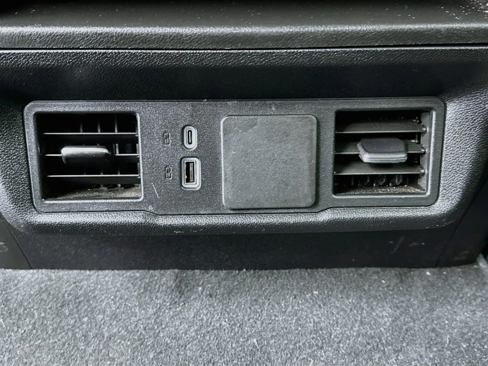 Chevrolet Silverado photo 16