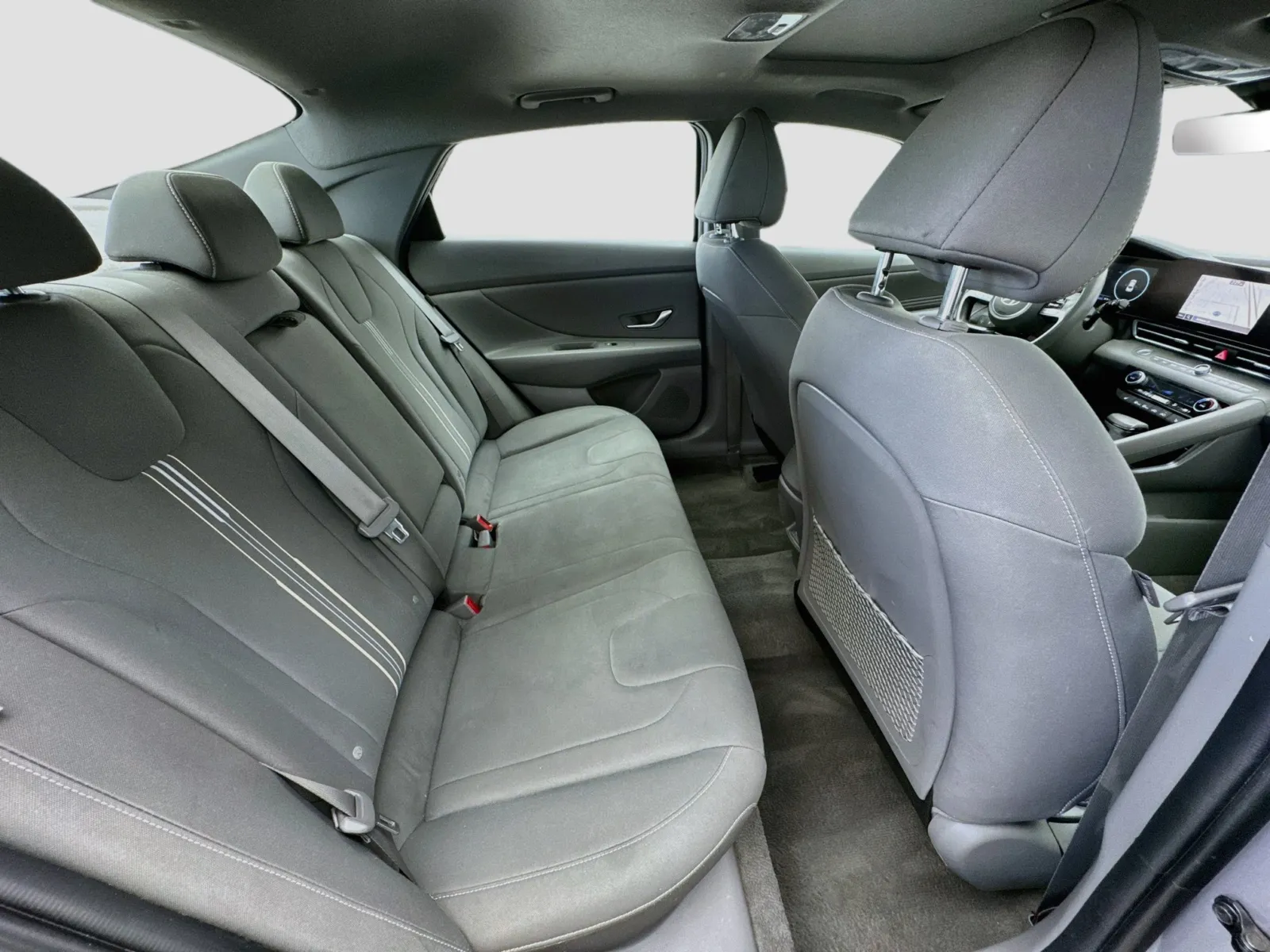 Hyundai Elantra photo 19