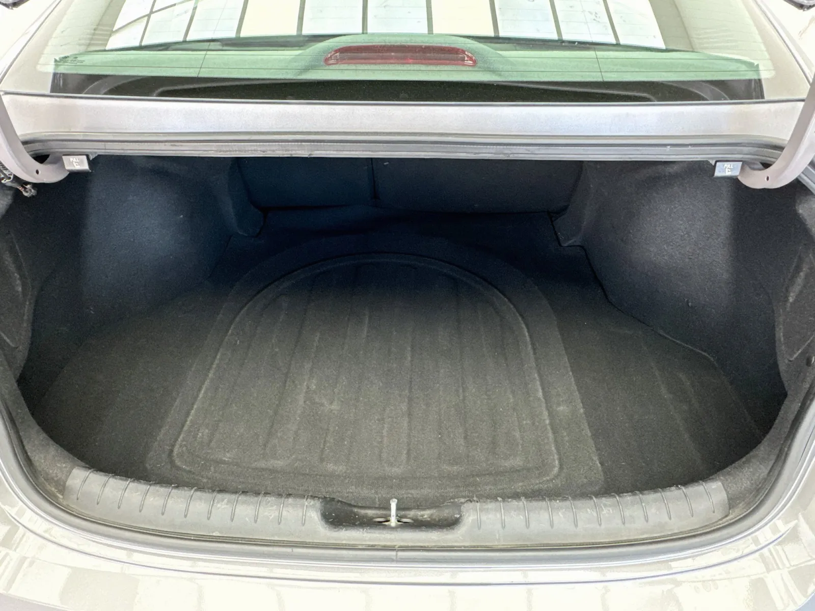 Hyundai Elantra photo 18