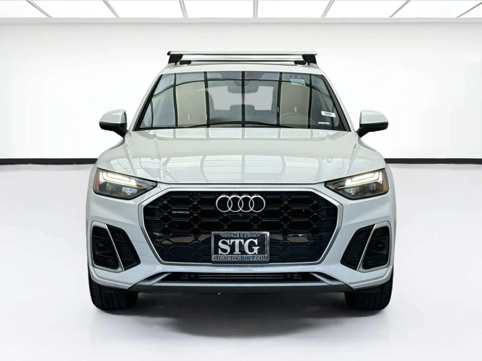 Audi Q5 photo 2
