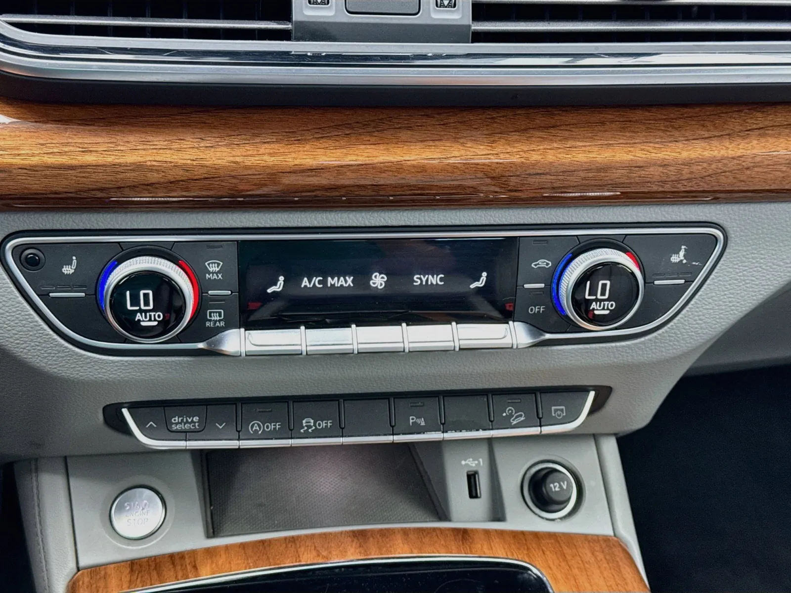 Audi Q5 photo 12