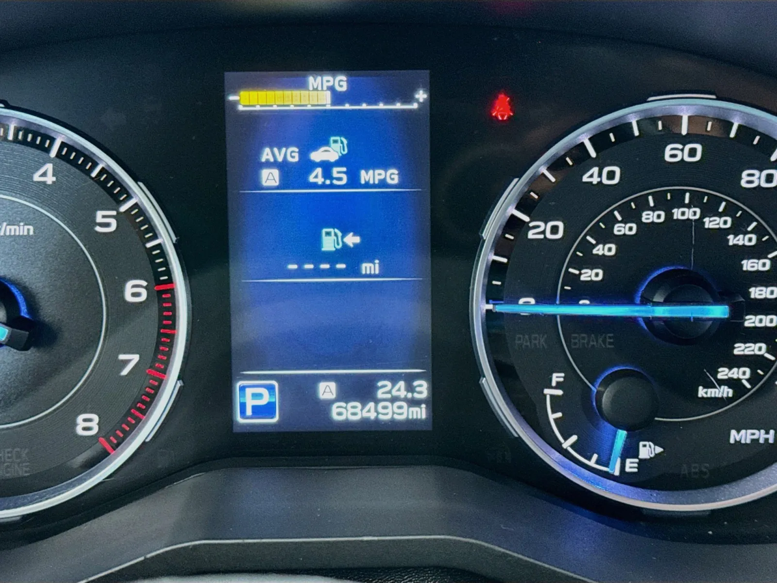 Subaru Ascent photo 8