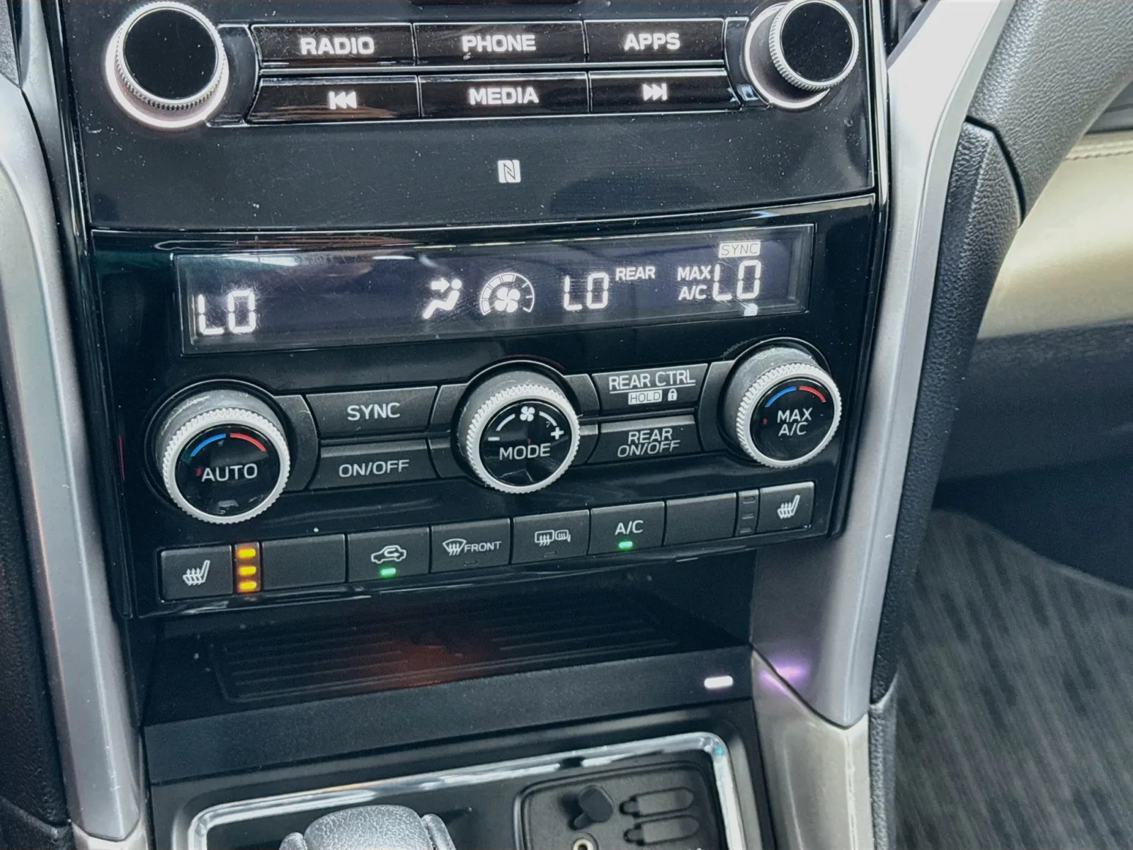 Subaru Ascent photo 12
