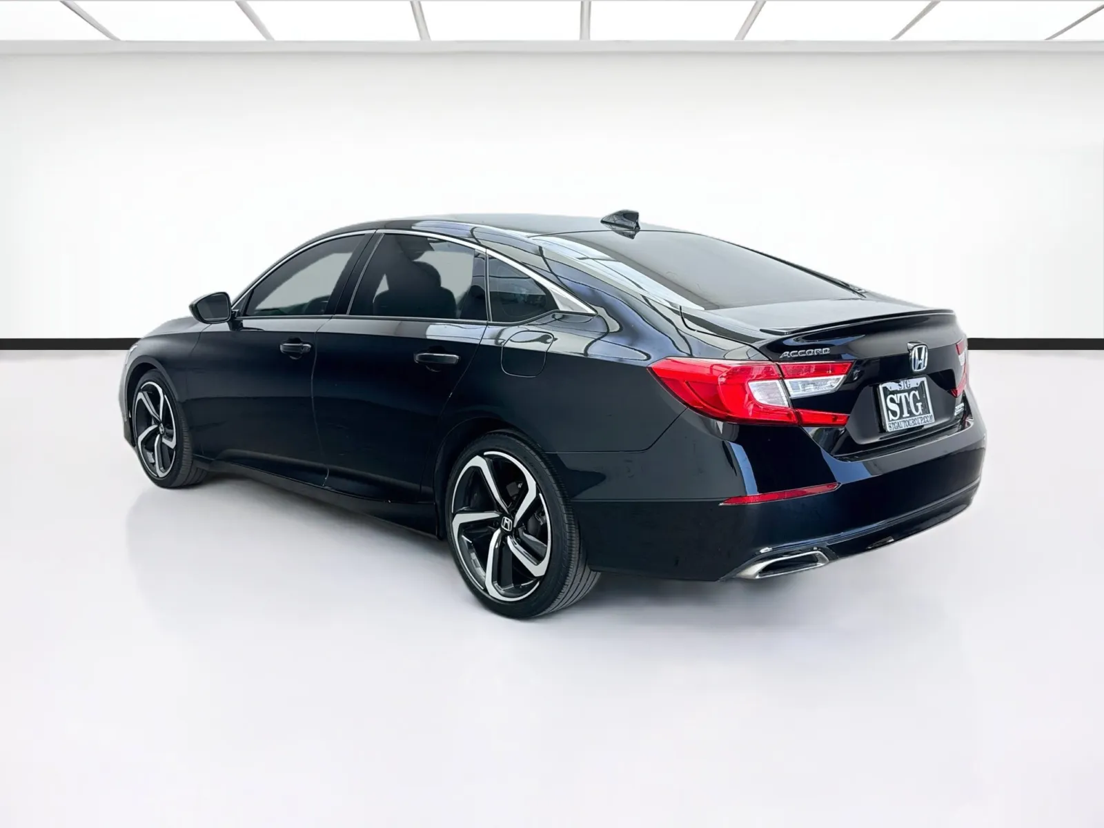 Honda Accord photo 6