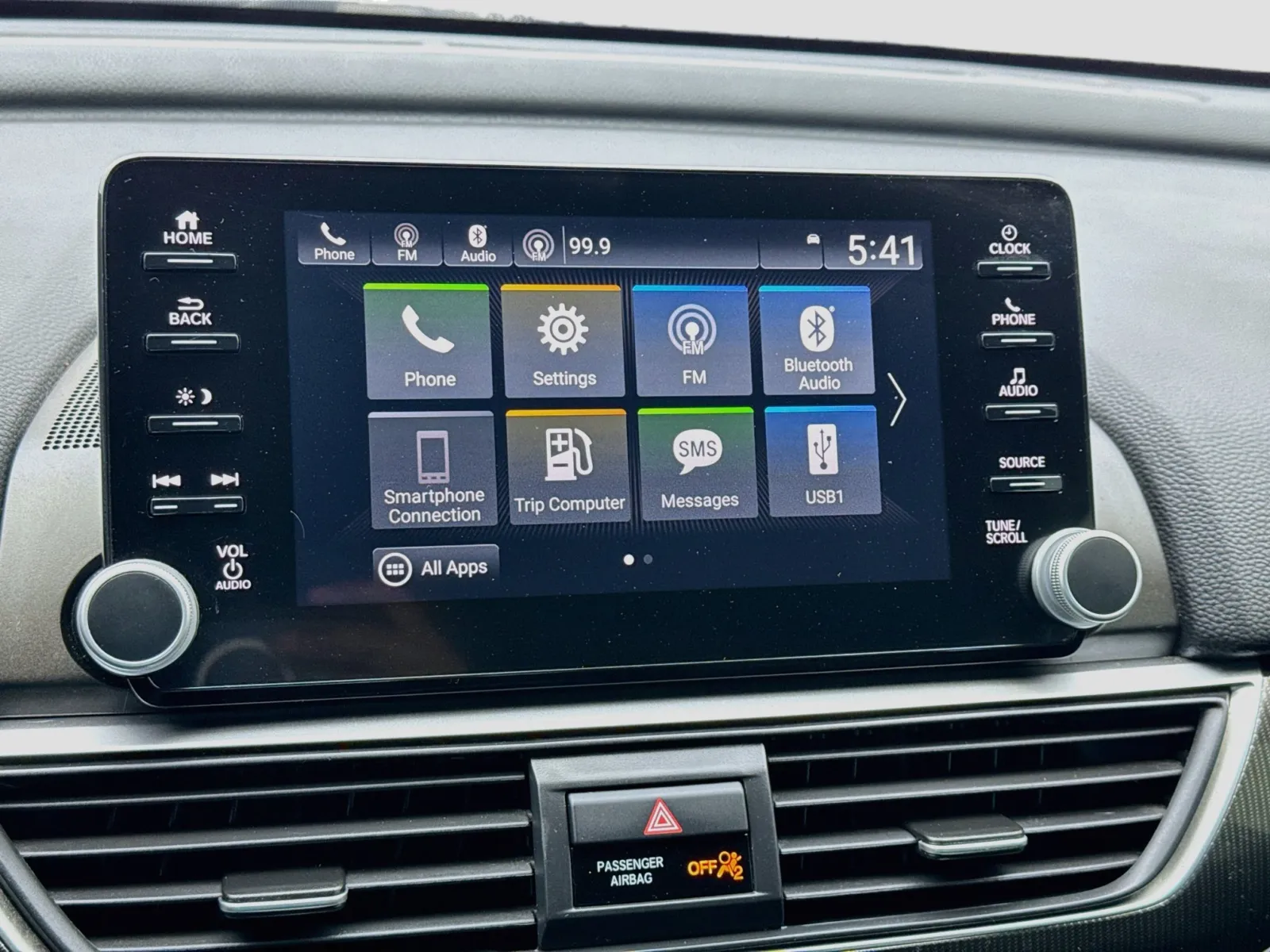 Honda Accord photo 9