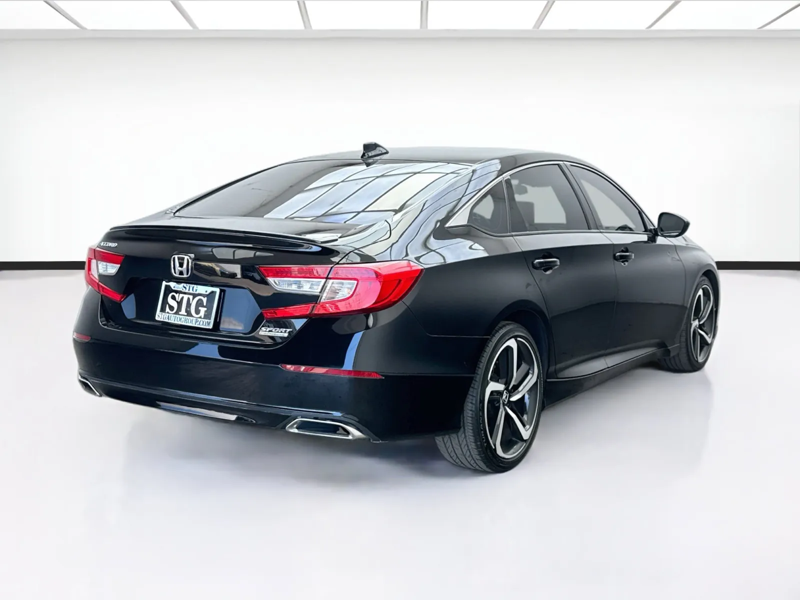 Honda Accord photo 4