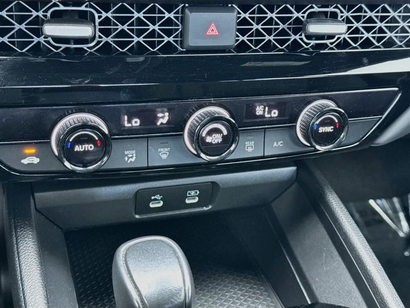 Honda Accord photo 12