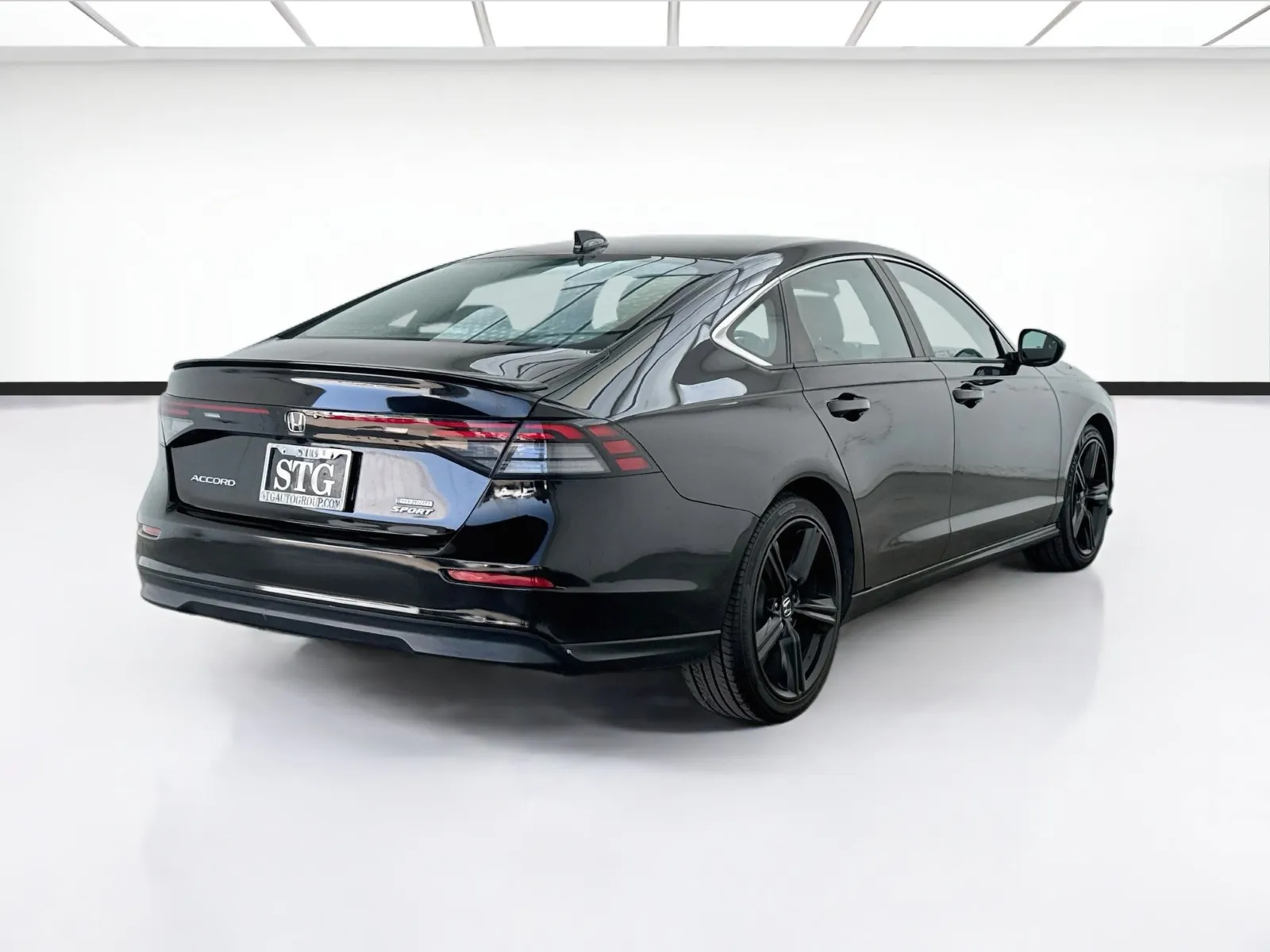 Honda Accord photo 4