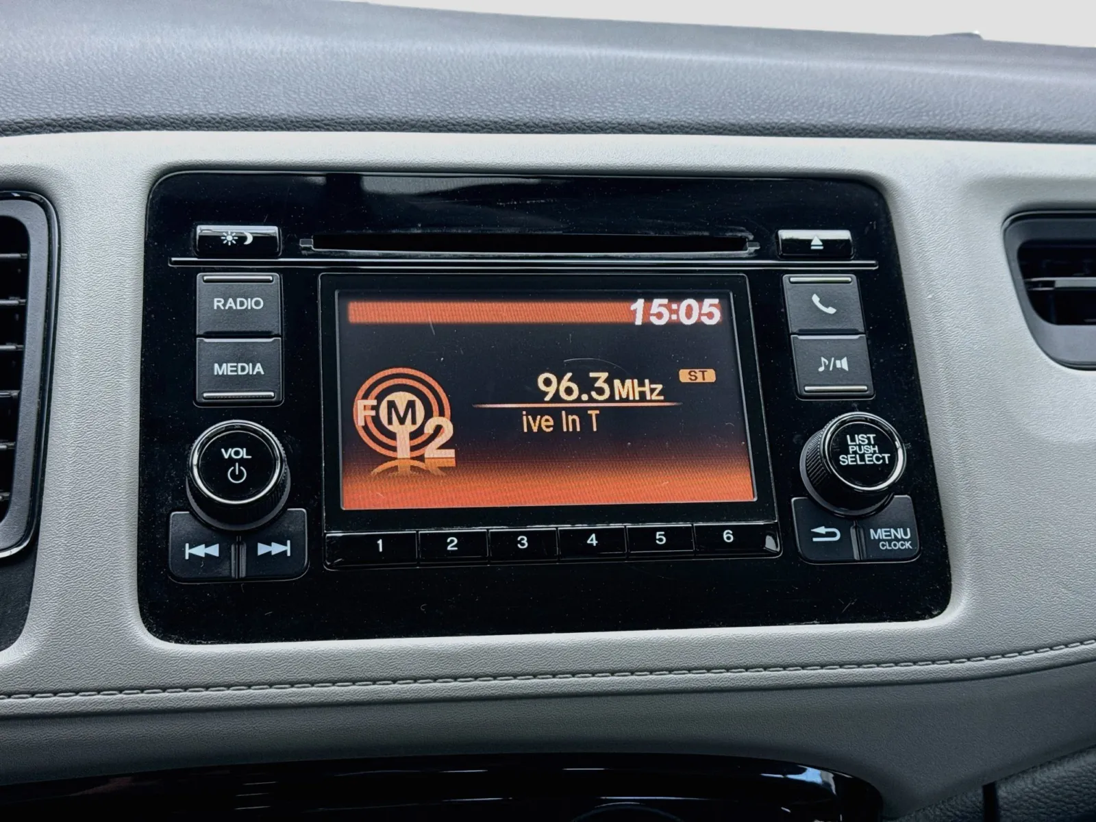 Honda HR-V photo 11