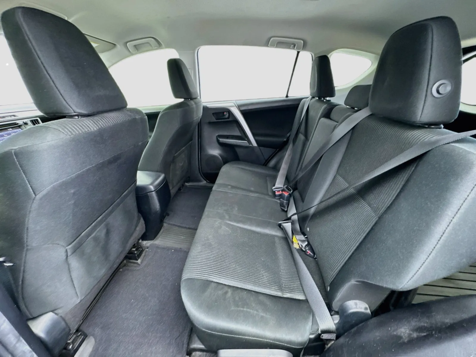 Toyota RAV4 photo 15