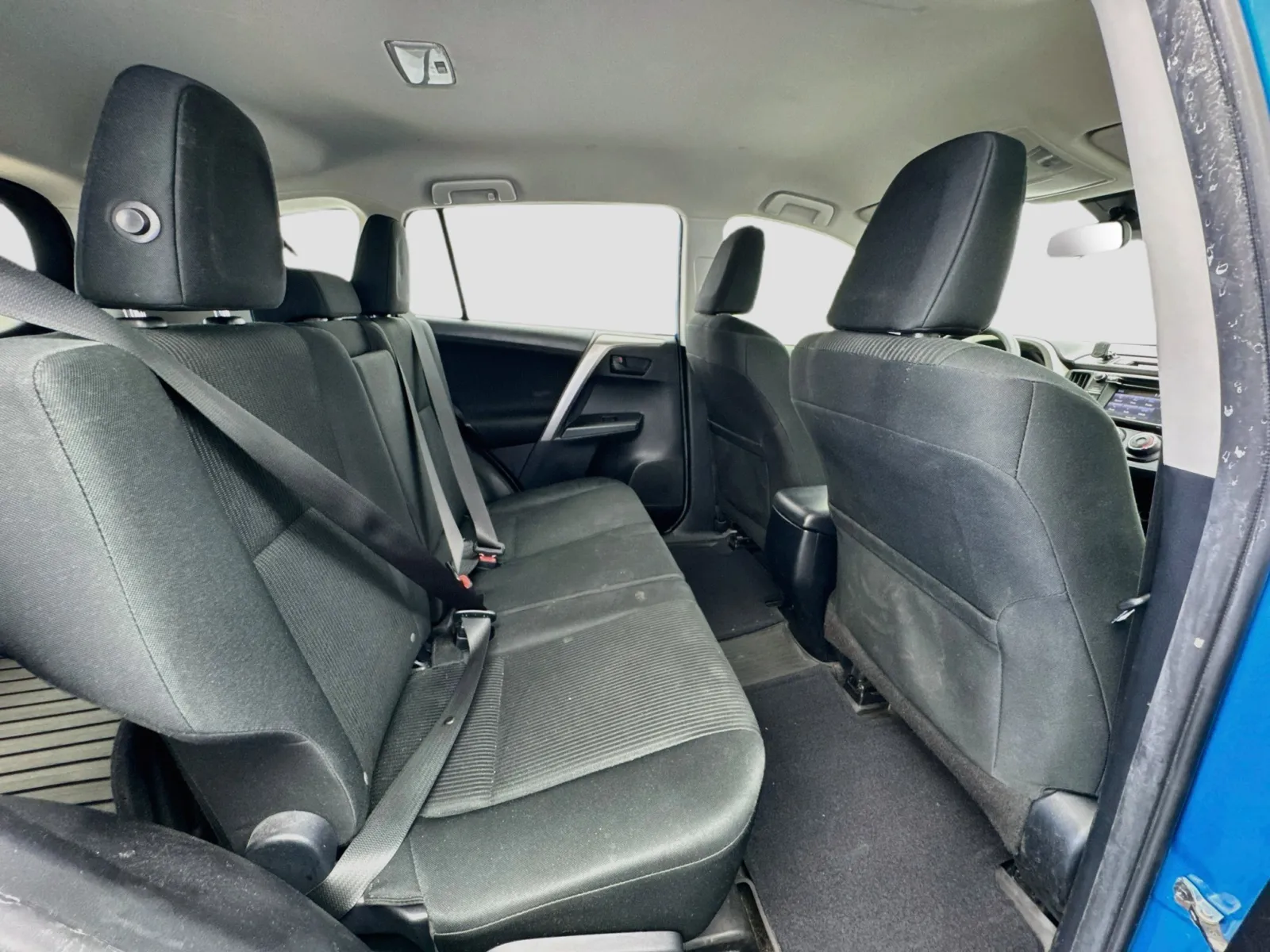 Toyota RAV4 photo 17