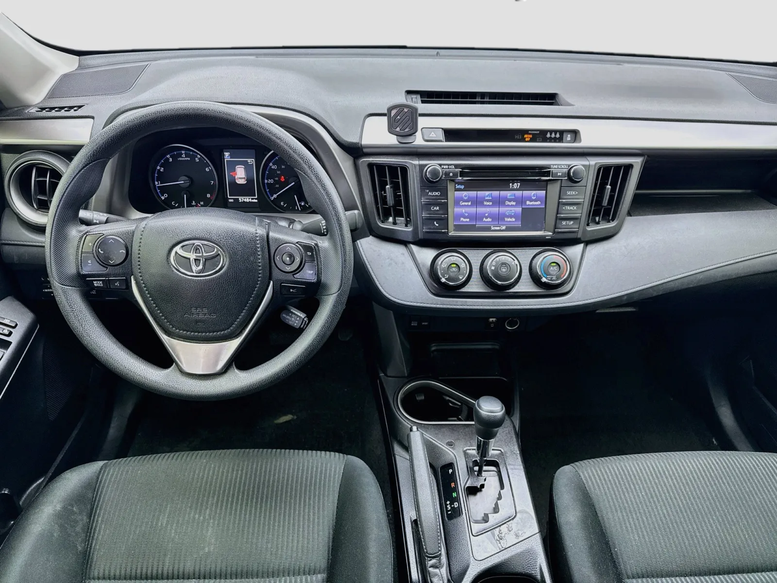 Toyota RAV4 photo 14