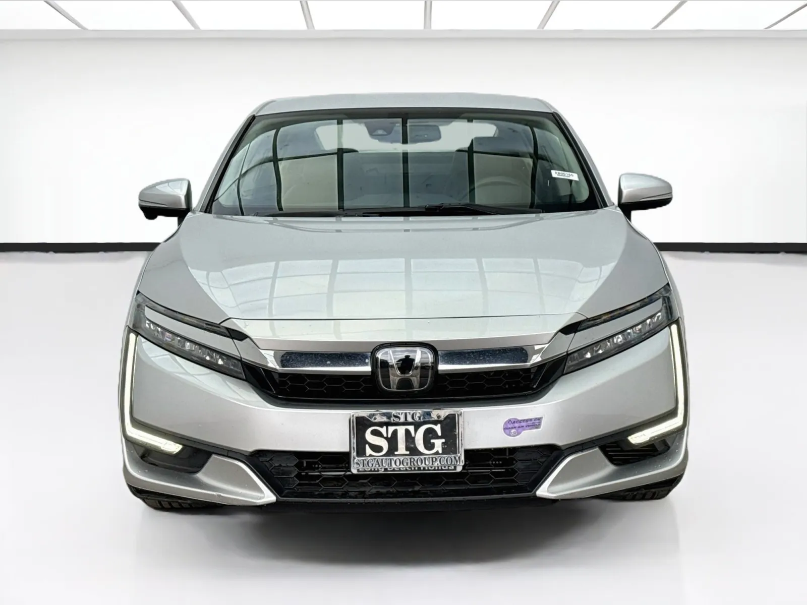 Honda Clarity photo 2