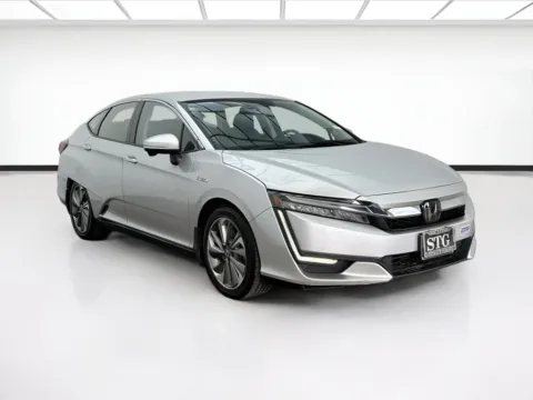 Another view of 2019 Honda Clarity Plug-In Hybrid for sale in Bellflower, CA at STG Bellflower