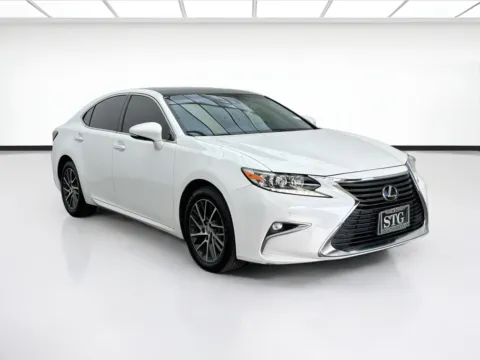 Another view of 2016 Lexus ES 350 for sale in Bellflower, CA at STG Bellflower