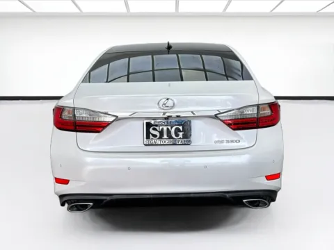 More photos of 2016 Lexus ES 350 at STG Bellflower, CA