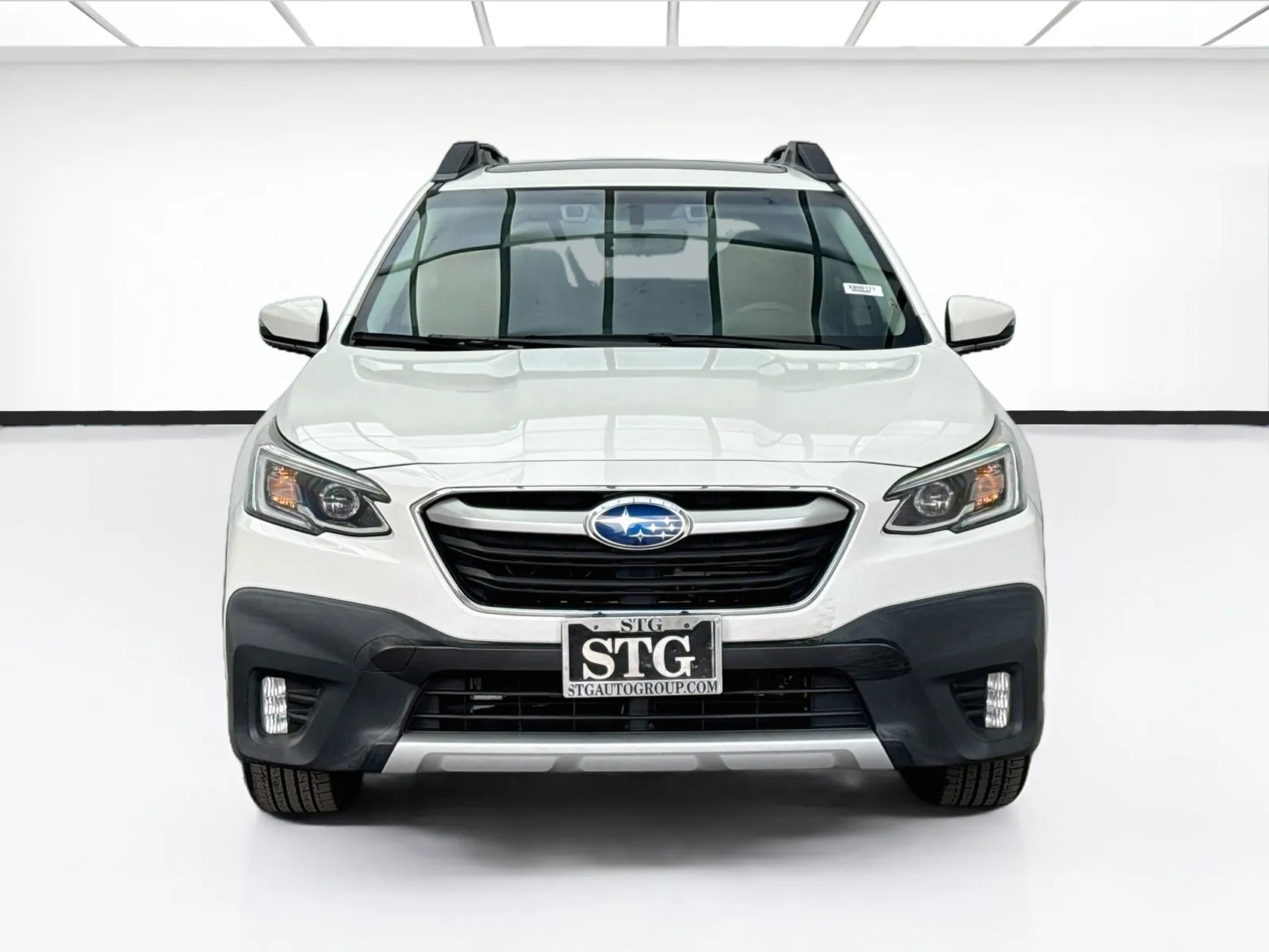 Subaru Outback photo 2