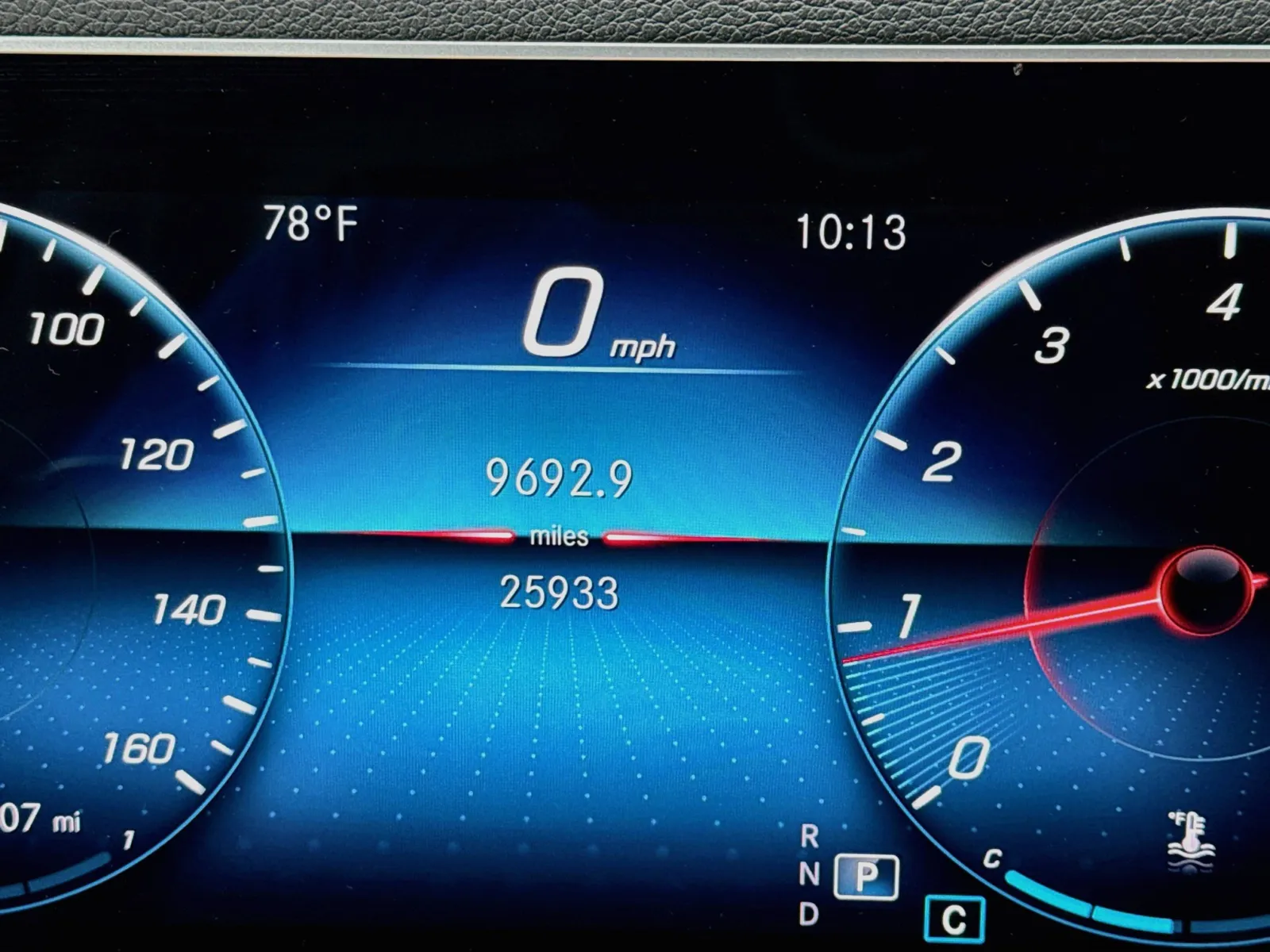 Mercedes-Benz GLE photo 8