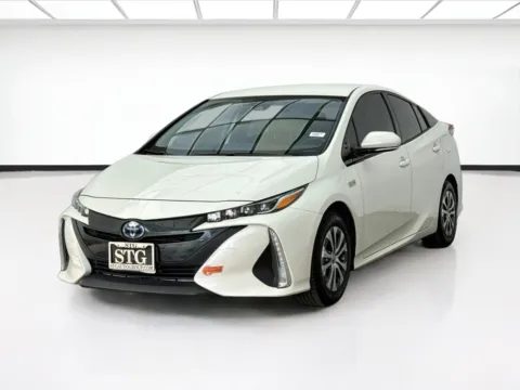 White 2020 Toyota Prius Prime XLE for sale in Bellflower, CA