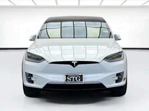 Photos of 2020 Tesla Model X Long Range for sale in Bellflower, CA at STG Bellflower