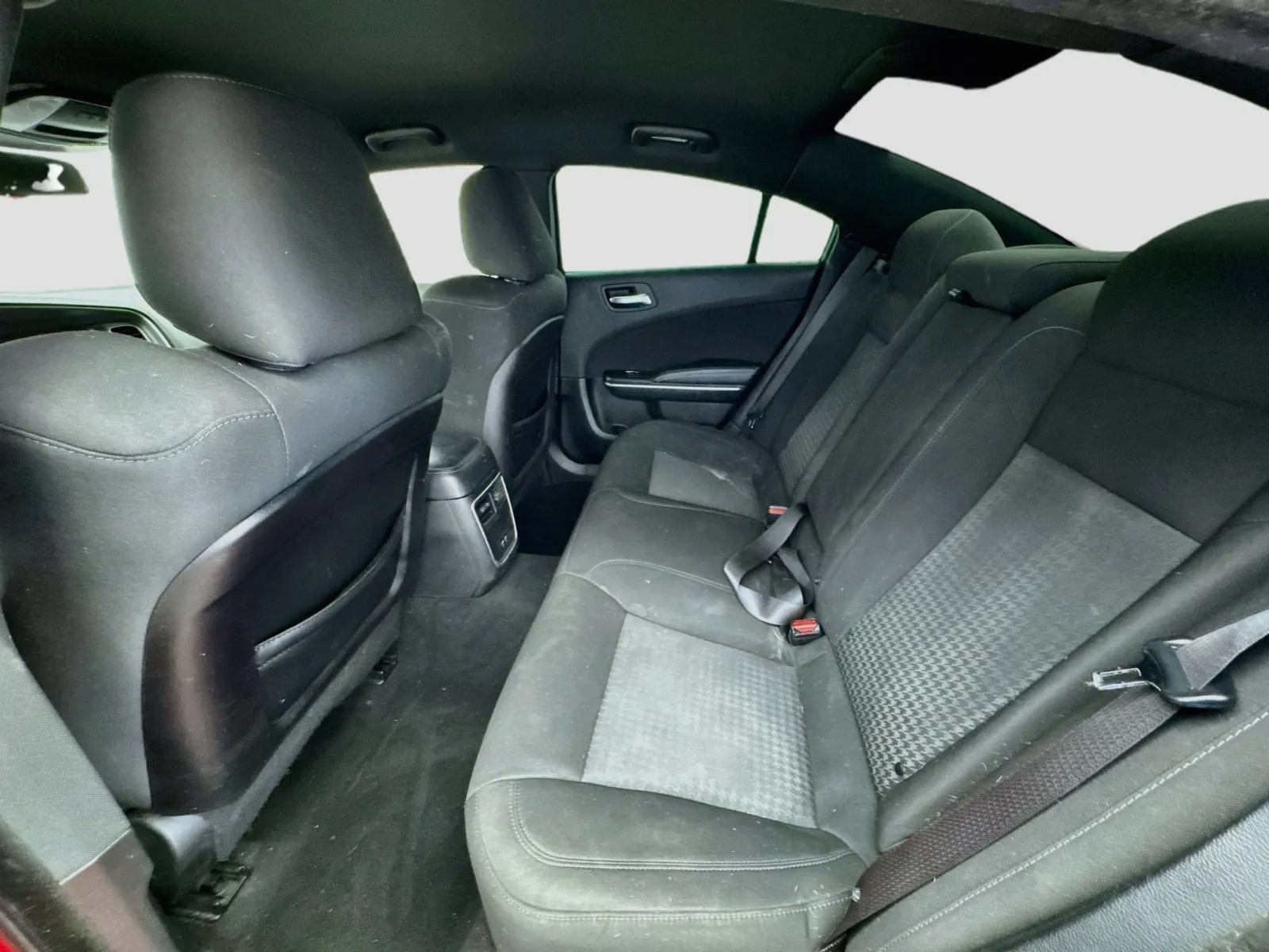 Dodge Charger photo 14