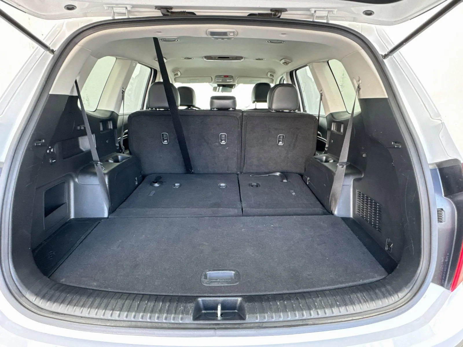 Kia Telluride photo 16