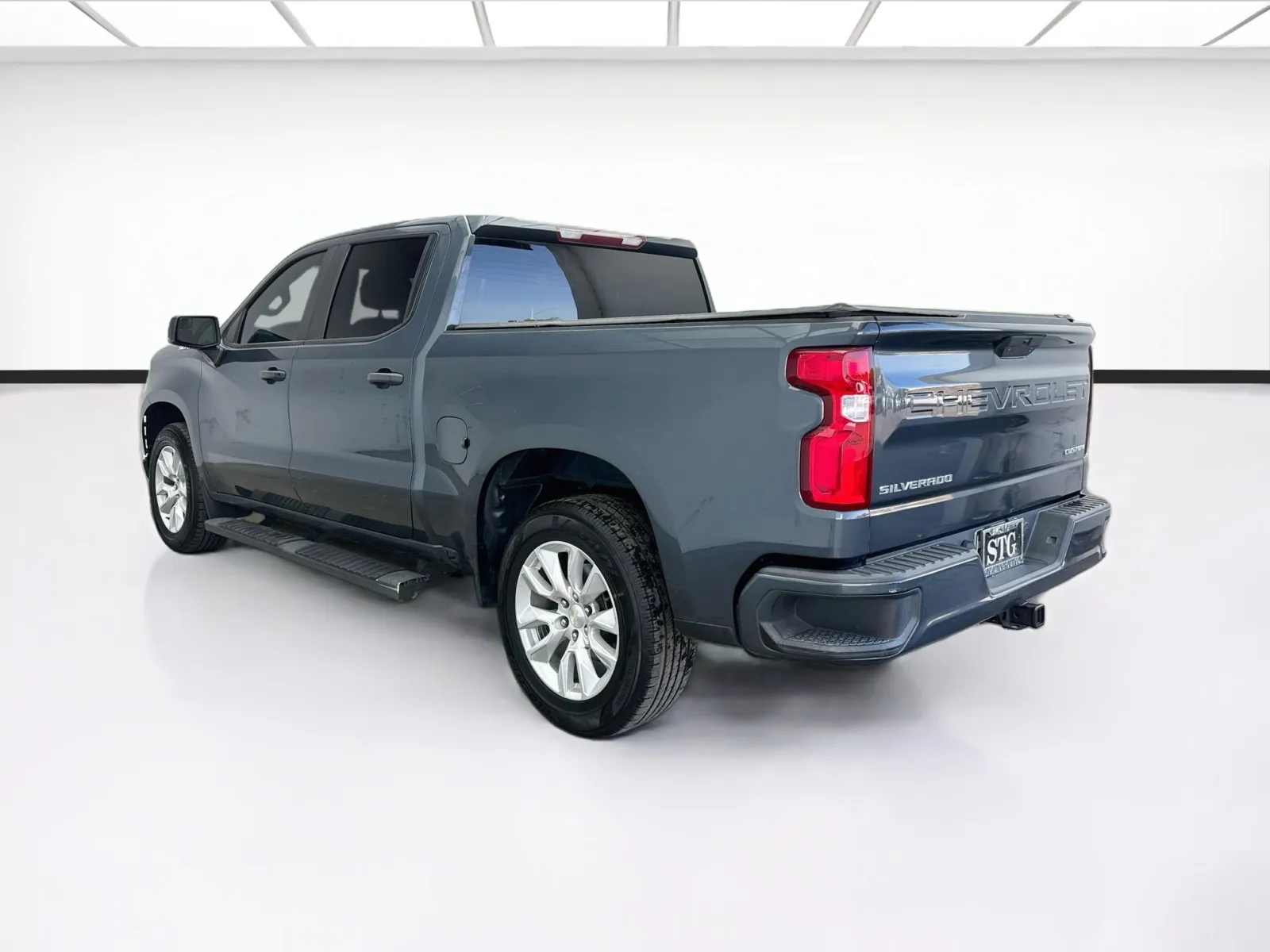 Chevrolet Silverado photo 6