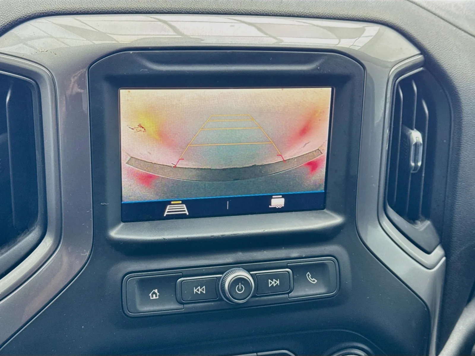 Chevrolet Silverado photo 10