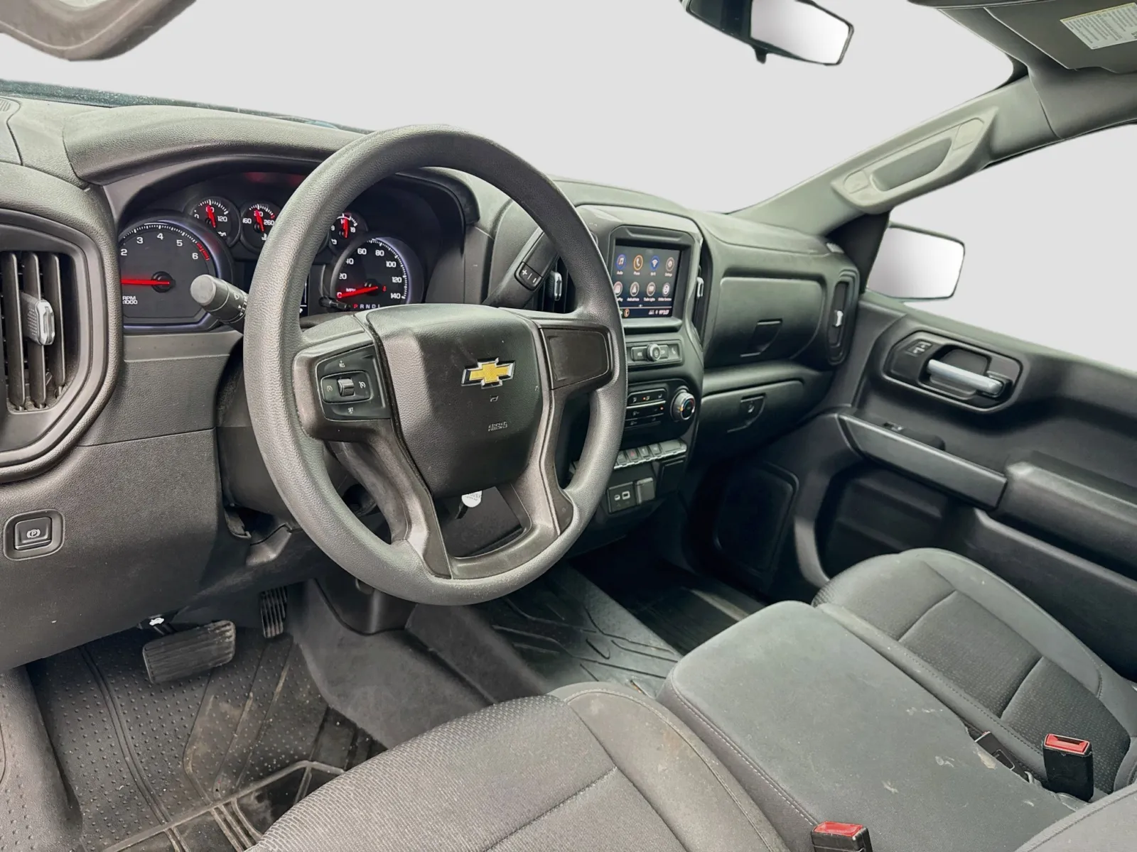 Chevrolet Silverado photo 7