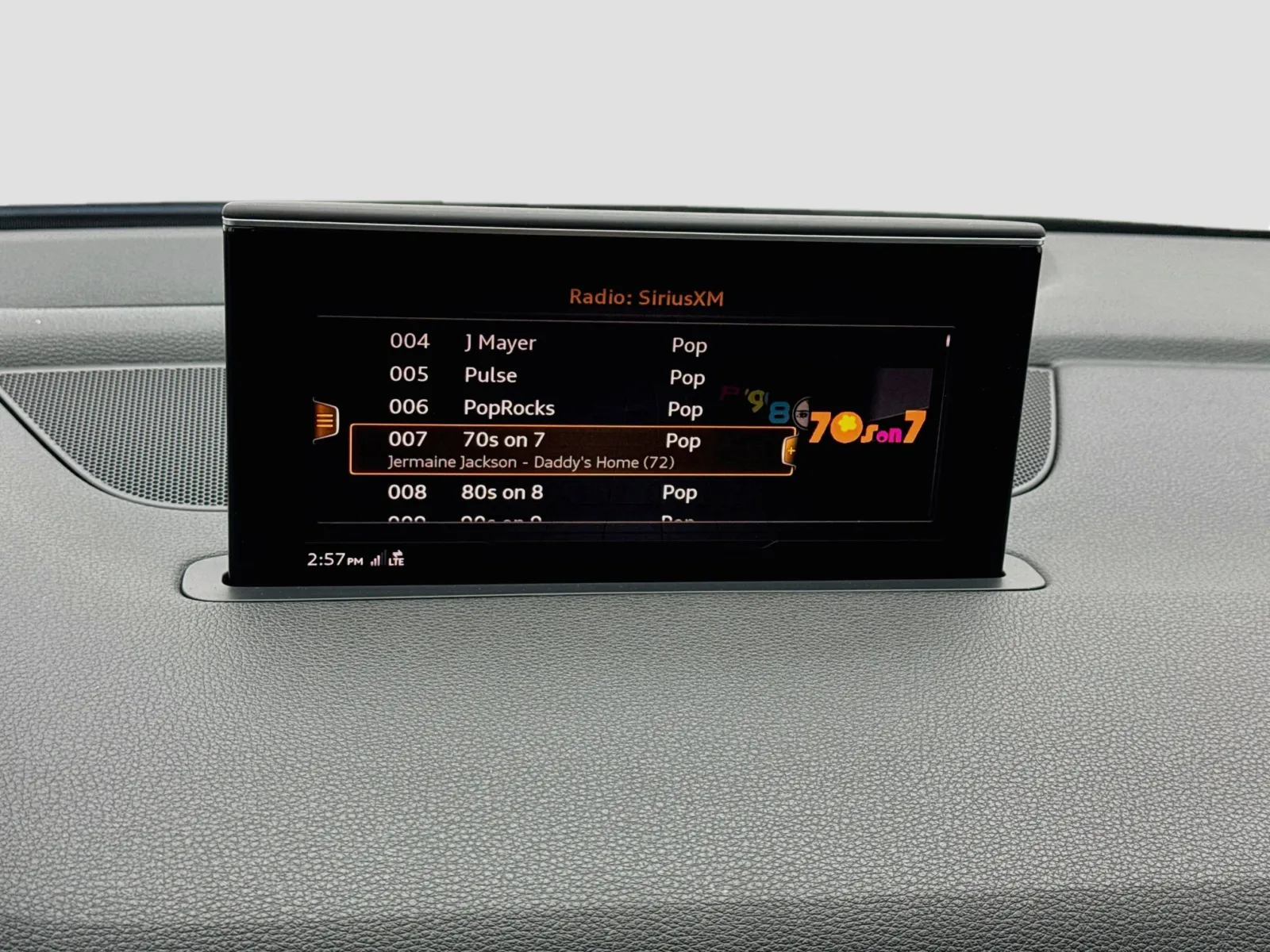 Audi Q7 photo 11