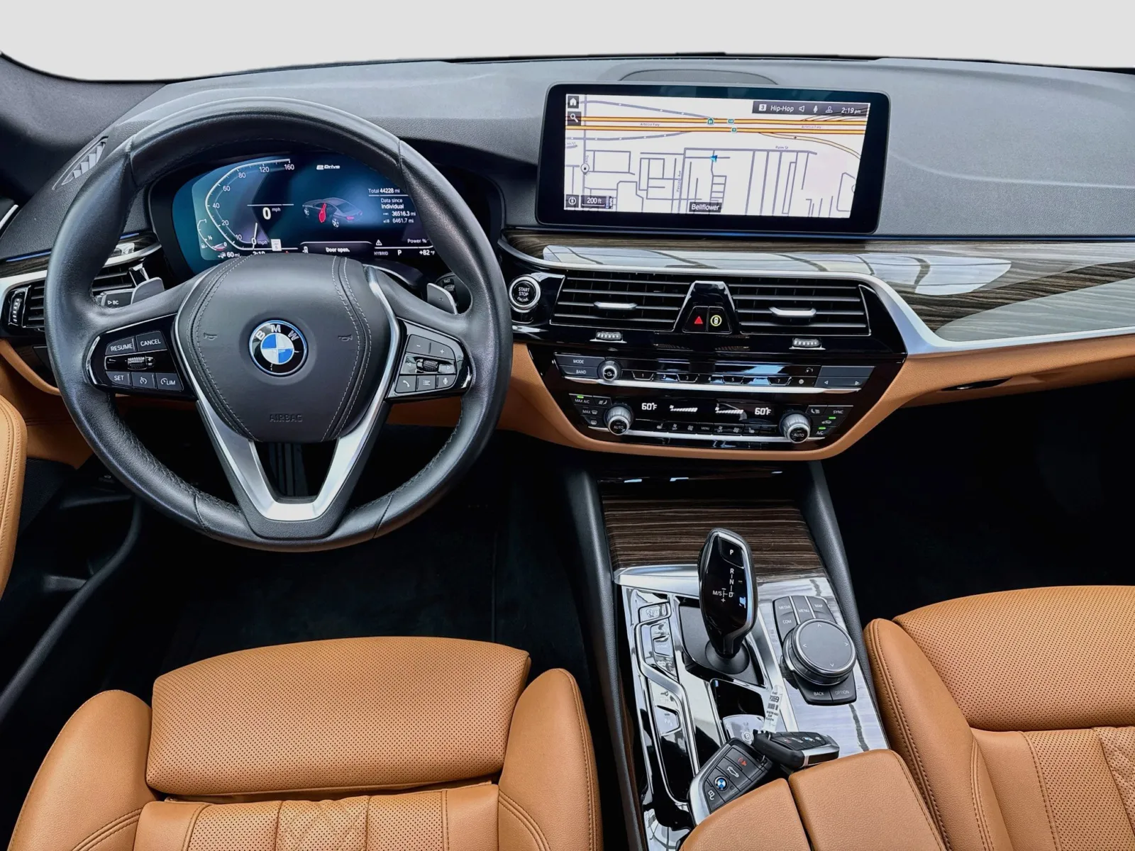 BMW 5 Series photo 15