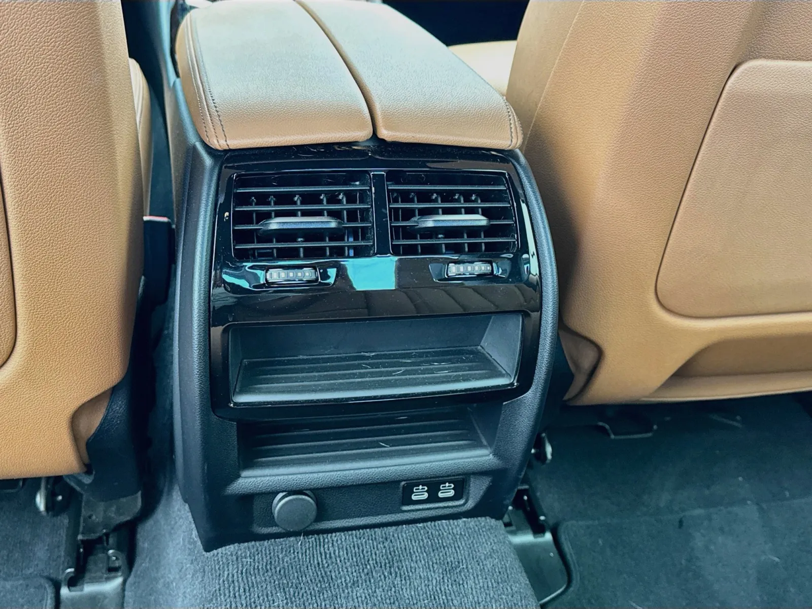 BMW 5 Series photo 17