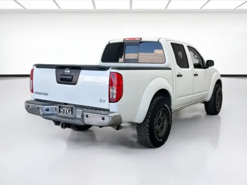 More photos of 2017 Nissan Frontier SV at STG Bellflower, CA