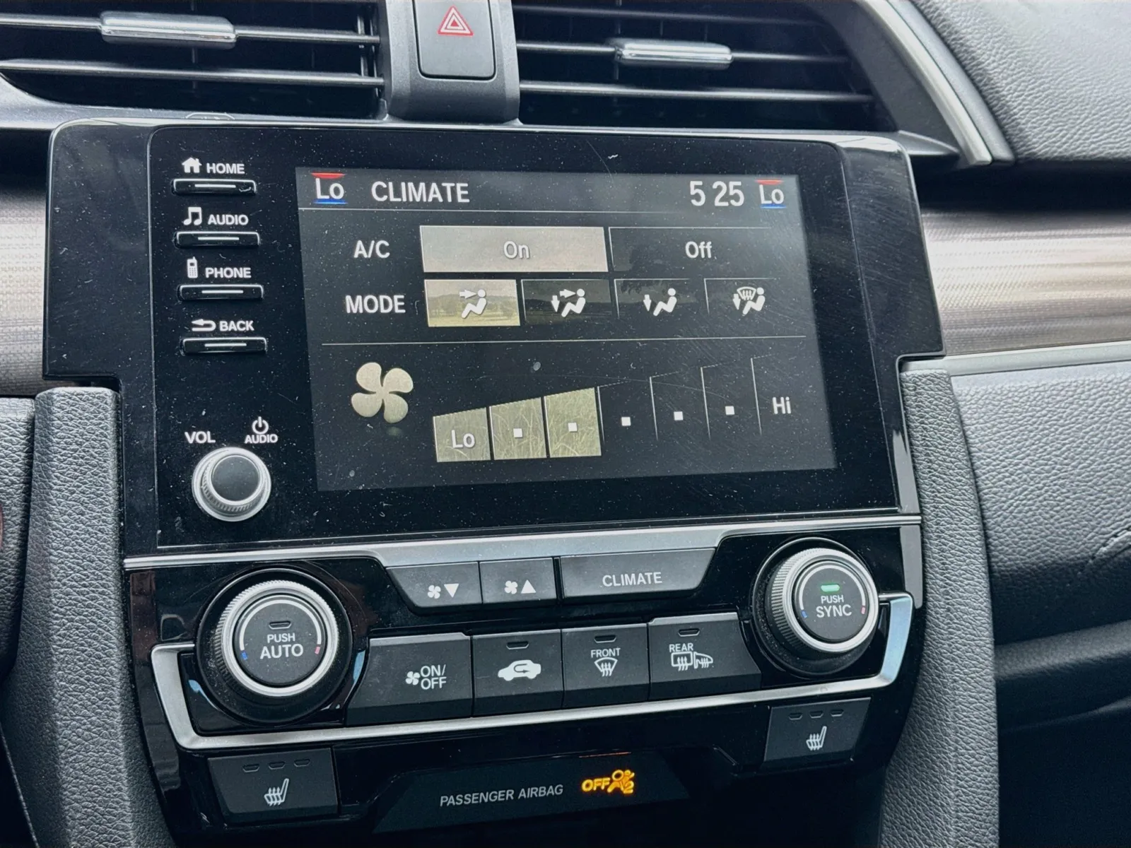 Honda Civic photo 12