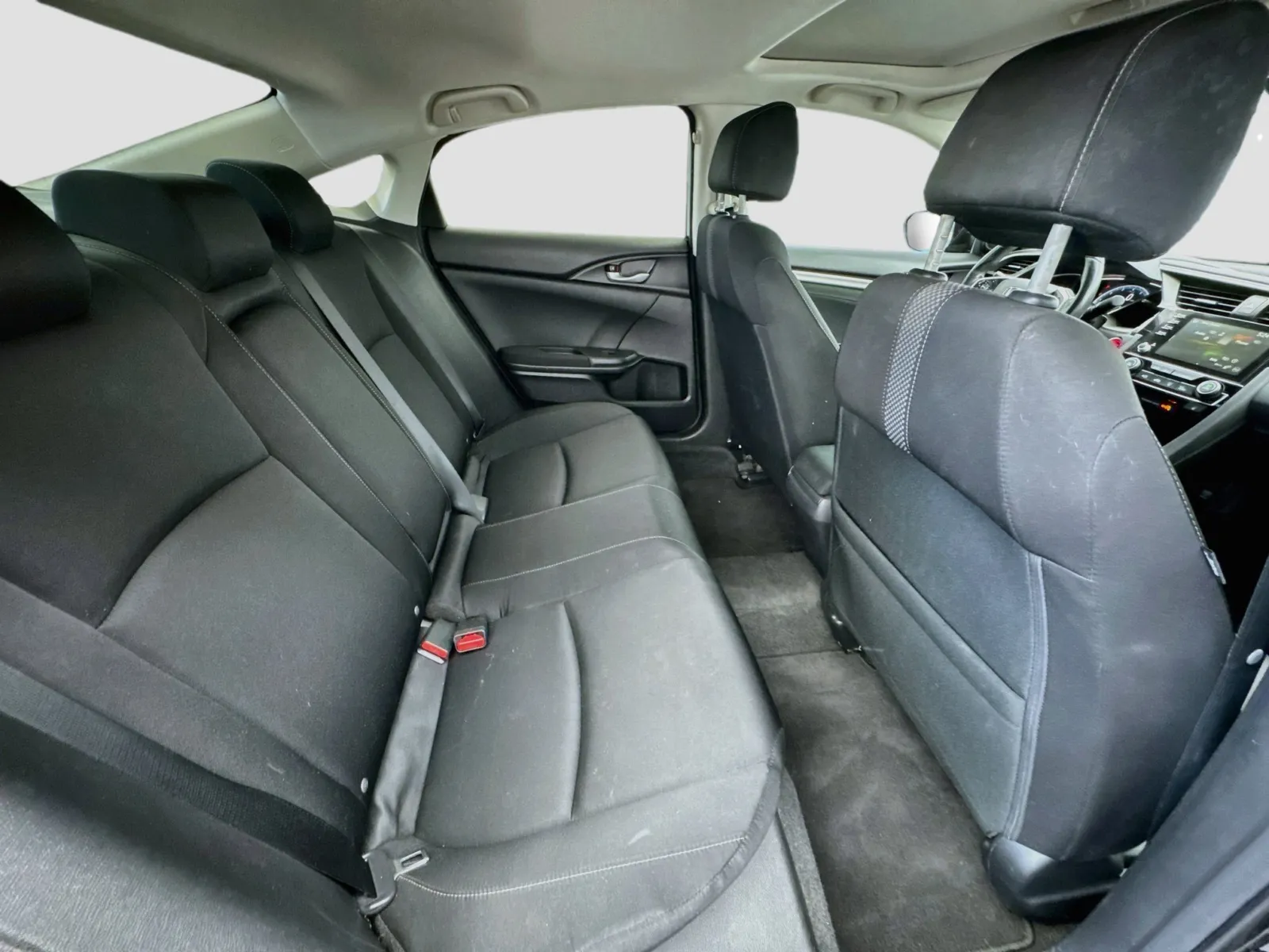 Honda Civic photo 18