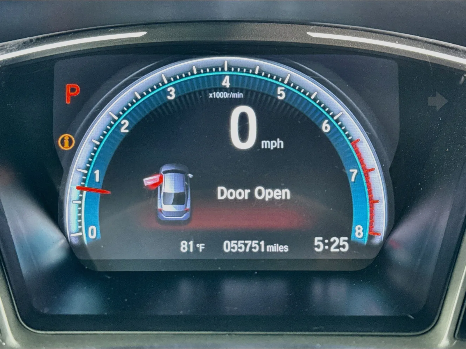 Honda Civic photo 8