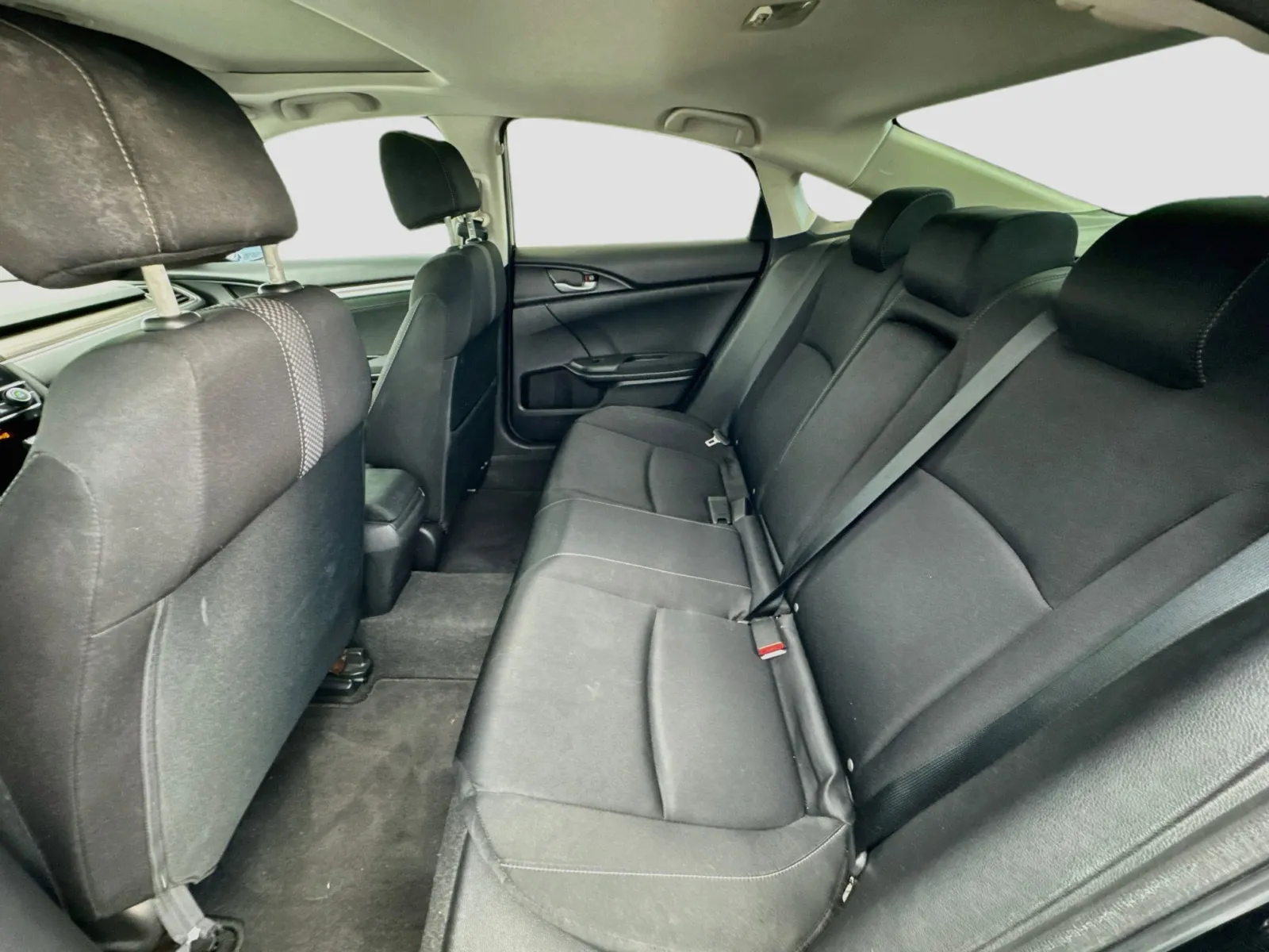 Honda Civic photo 16