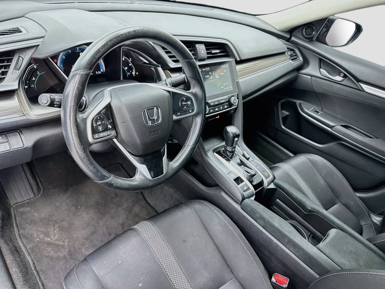 Honda Civic photo 7
