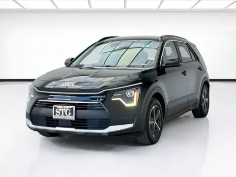 Black 2023 Kia Niro EX for sale in Bellflower, CA