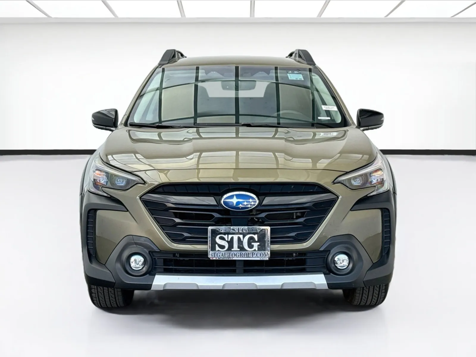 Subaru Outback photo 2