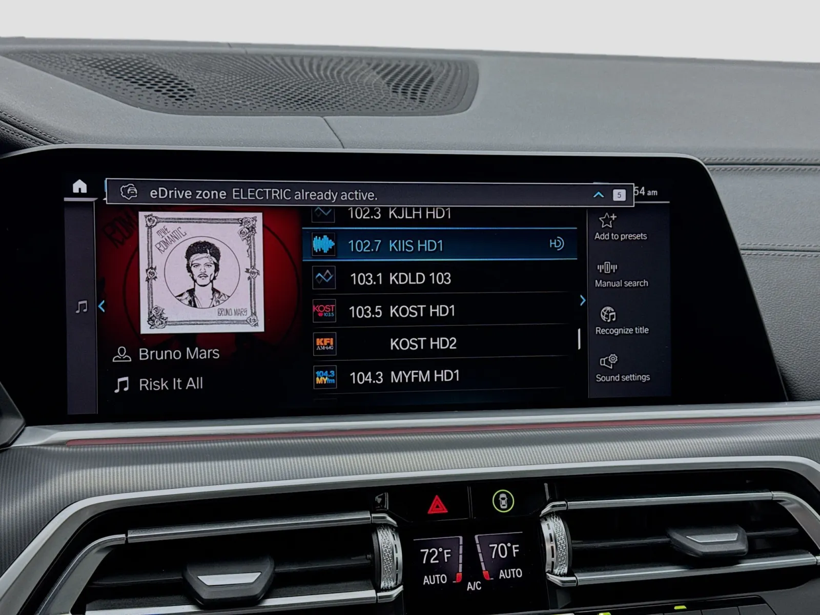 BMW X5 photo 11