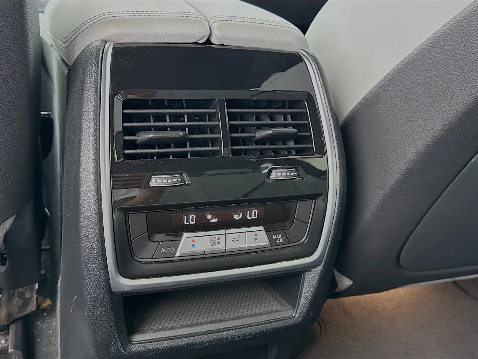 BMW X5 photo 17