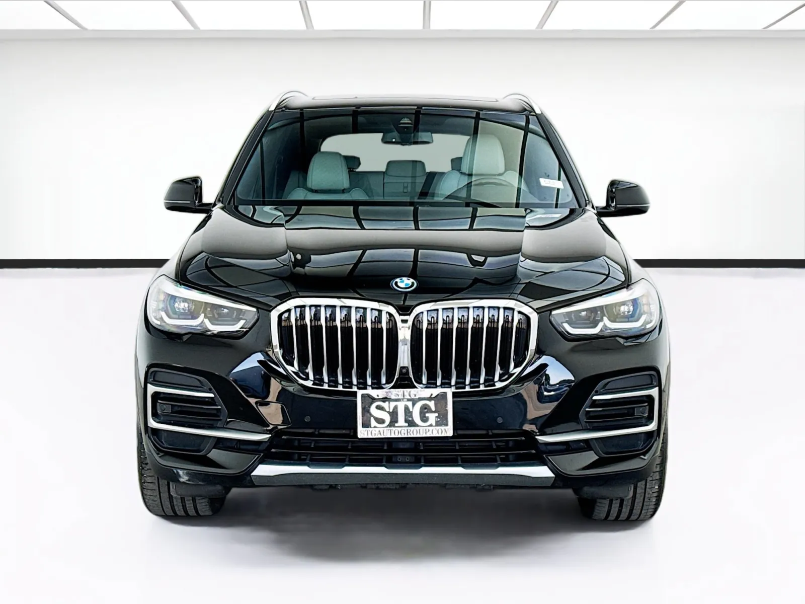 BMW X5 photo 2