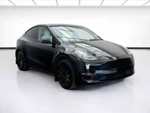 Another view of 2022 Tesla Model Y Long Range for sale in Bellflower, CA at STG Bellflower