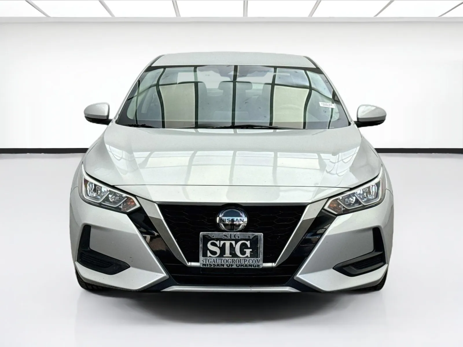 Nissan Sentra photo 2