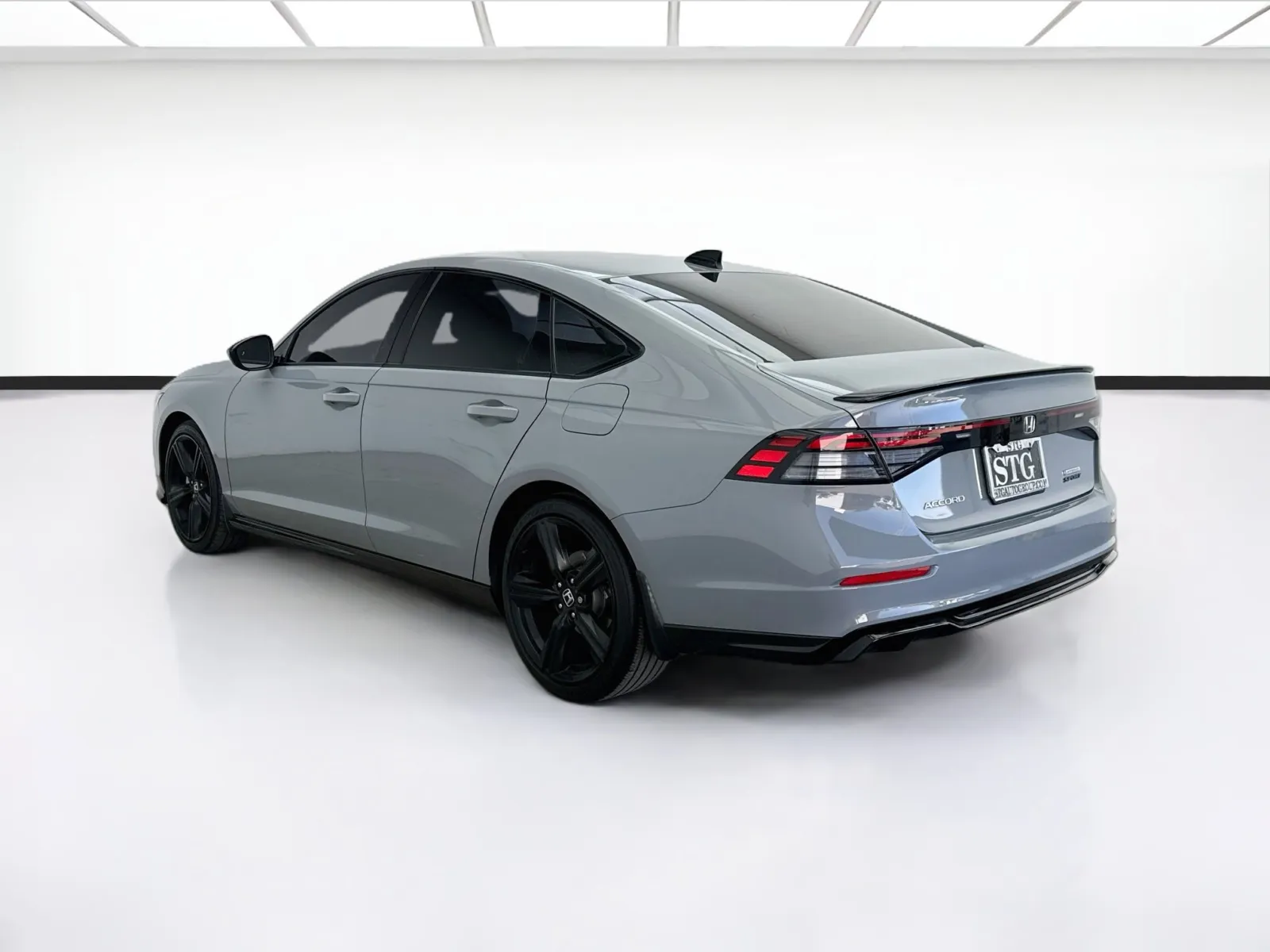 Honda Accord photo 6