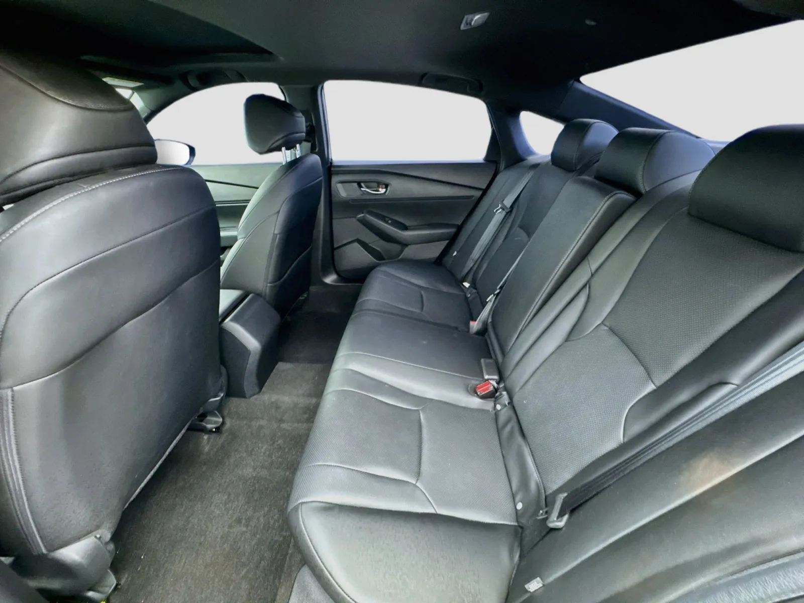 Honda Accord photo 16