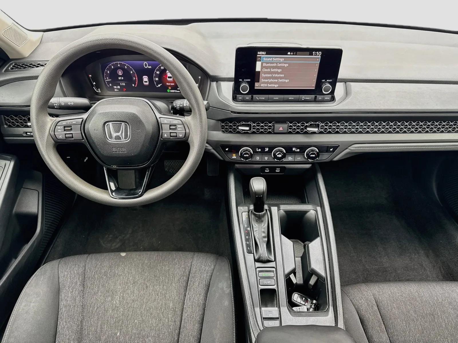 Honda Accord photo 15