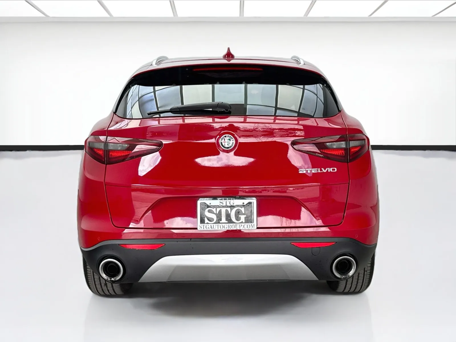 Alfa Romeo Stelvio photo 5